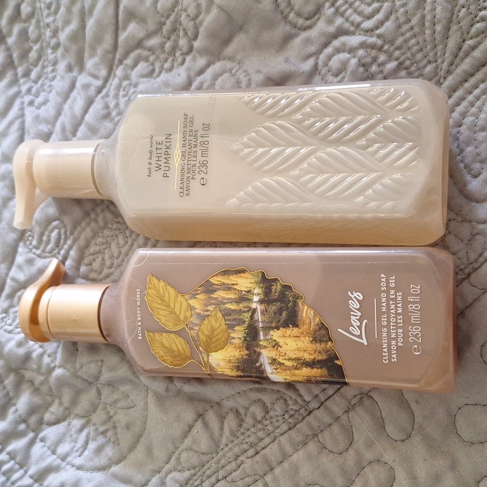 Bath & Body Works Gel Hand Soap x 2. Never opened!